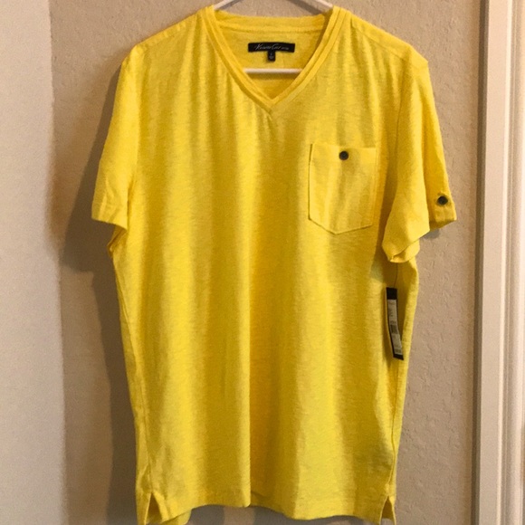 NWT: Kenneth Cole V neck - Picture 2 of 4